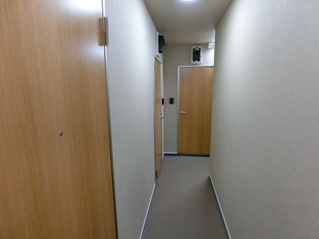 ミニマあさのの玄関
