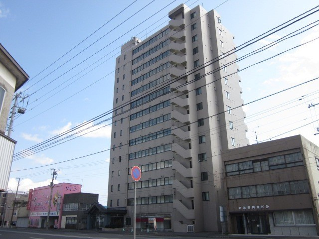 グランドール本幸町