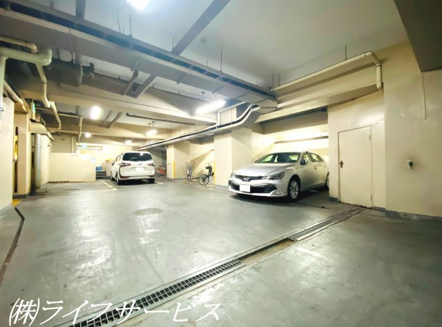【駐車場】 | 大京ビルマンション新大阪 | 駐車場