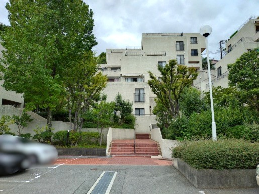進和苦楽園アーバンライフB棟