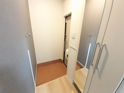 【玄関】 | パピヨン