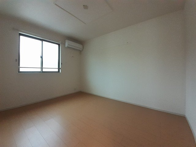 【内装】 | グランブルー　３ｒｄ
