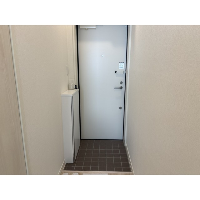 ハイドパーク本厚木の玄関