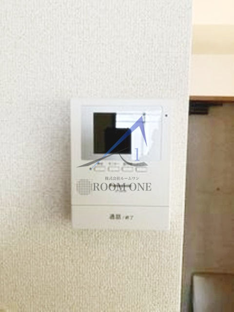 デュエットＡ棟のセキュリティ|モニター付インターホンです。