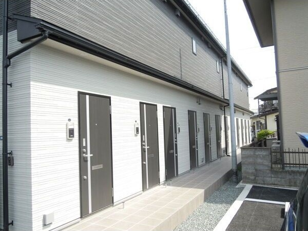 prune(プリュネ)の玄関