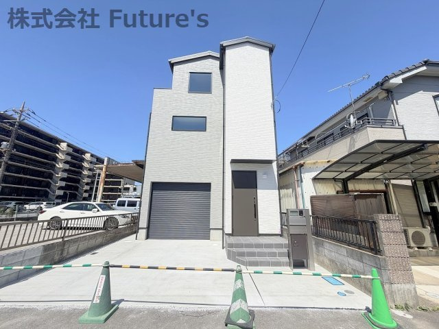 三郷市新和1丁目　新築戸建の外観|TX「三郷中央」駅徒歩13分の好立地