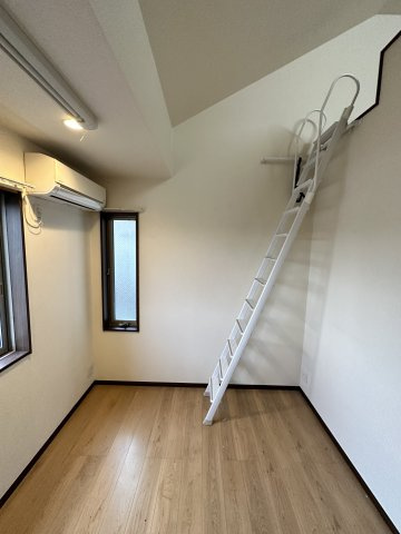 Grandeur上大岡の居間・リビング