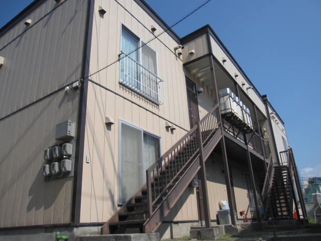 岡ハイツ