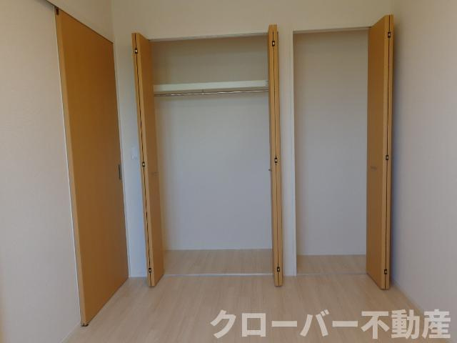 キャロット　Ａの収納|洋室のクローゼット（イメージ）
