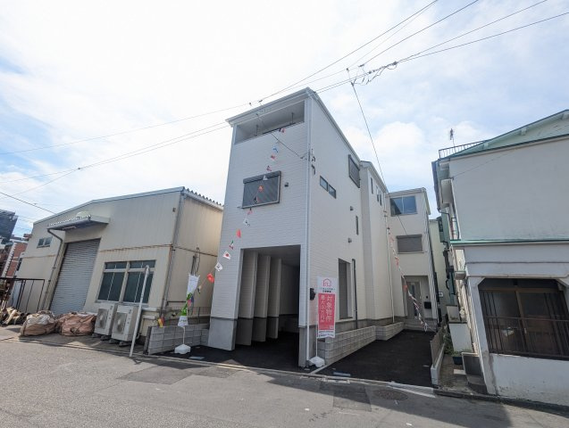 足立区千住緑町３丁目の新築戸建