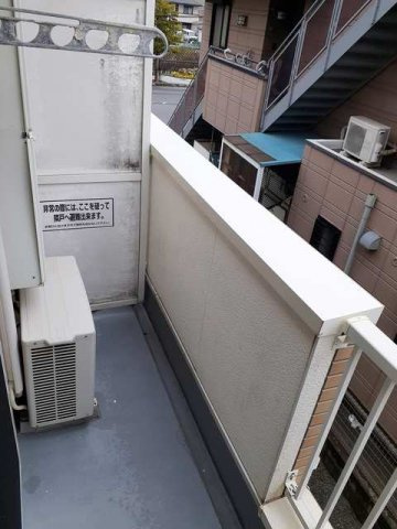 ズィーベン久里浜のバルコニー|落ち着いた時間を過ごせるバルコニーです