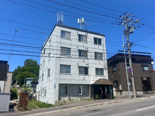 ウエスト・ナガハシ