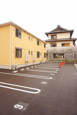ルーベル太田Ｂの駐車場