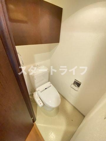 大阪市淀川区西中島６丁目の賃貸マンションのトイレ