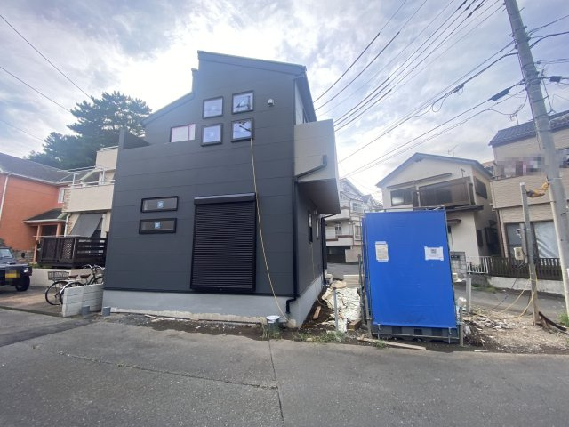 新座市石神3丁目第5の前面道路含む現地写真