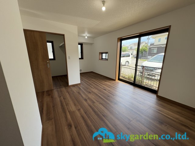 茅ヶ崎市香川3丁目　中古戸建の寝室|ゆったりとしたお部屋です。寝室にいかがでしょう。