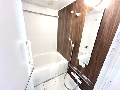 【浴室】 | East Side Residence 2