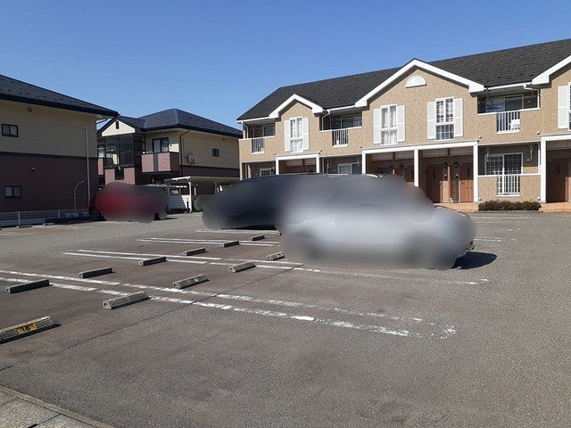 パインロード　Ⅲの駐車場