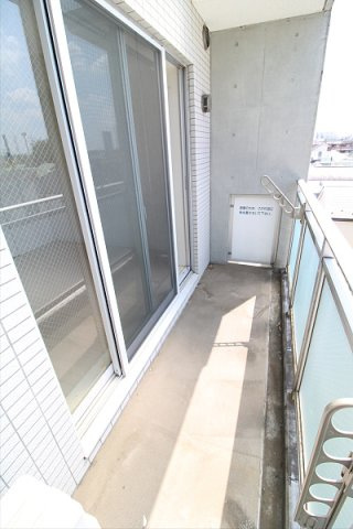 【バルコニー】