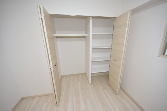 スプランディッド難波元町の収納