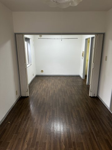 坂戸市溝端町の賃貸マンション