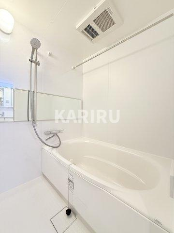 スプランディッド大阪EASTの浴室