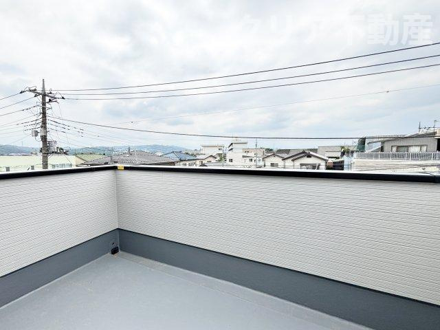 【バルコニー】 | 高崎市上和田町01期　小・中10分以内、3階建て