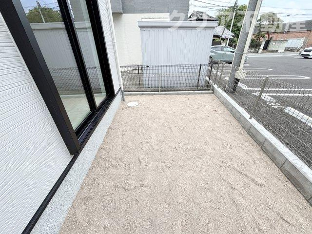 【庭】 | 高崎市上和田町01期　小・中10分以内、3階建て