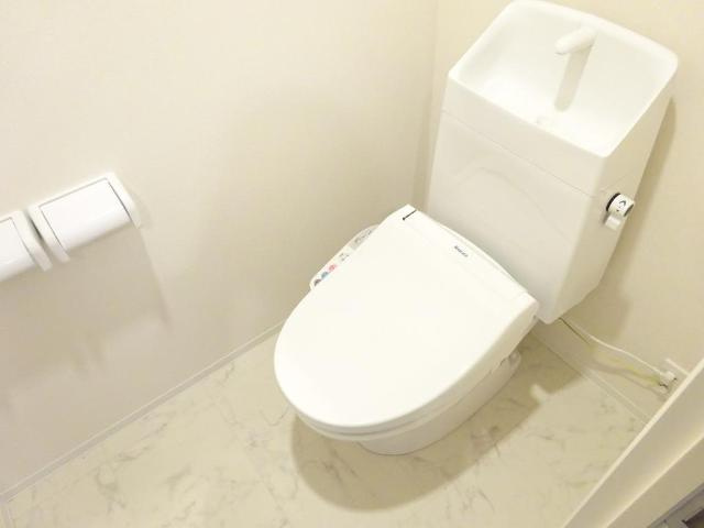 グランメゾン光が丘のトイレ|シャワー付トイレ