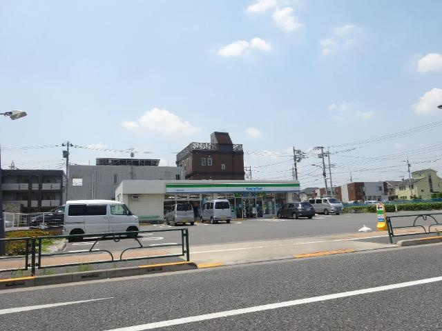 グランメゾン光が丘の周辺|ファミリーマート土支田二丁目店まで721ｍ