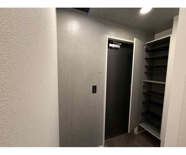 北新宿レーベルの玄関