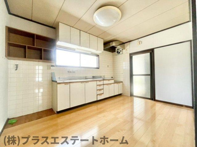 【居間・リビング】 | 青葉町1丁目戸建