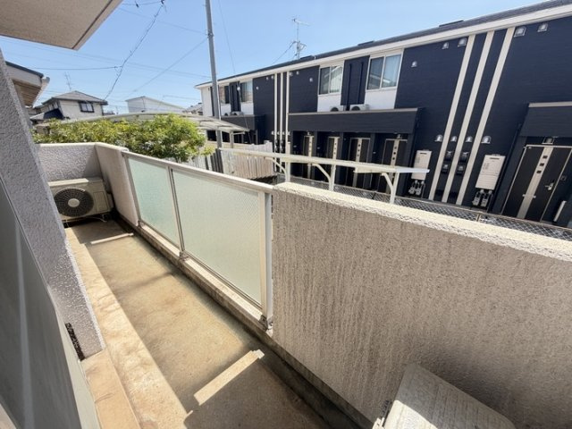 オリヴィエ東川口のバルコニー