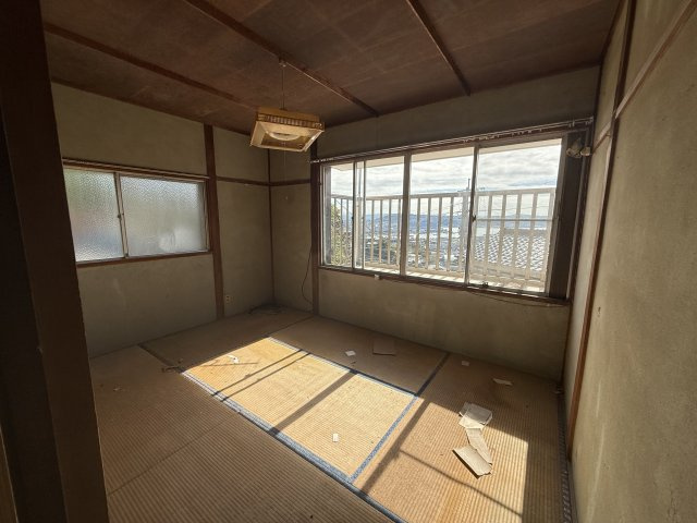 佐世保湾が一望できる金比良町の一戸建の和室
