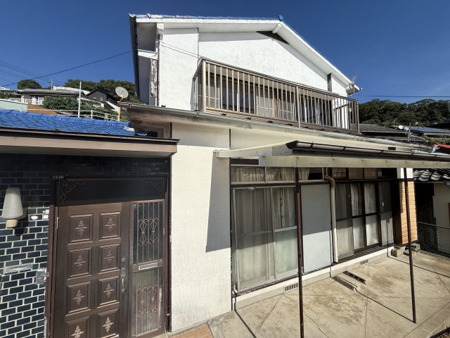 佐世保湾が一望できる金比良町の一戸建