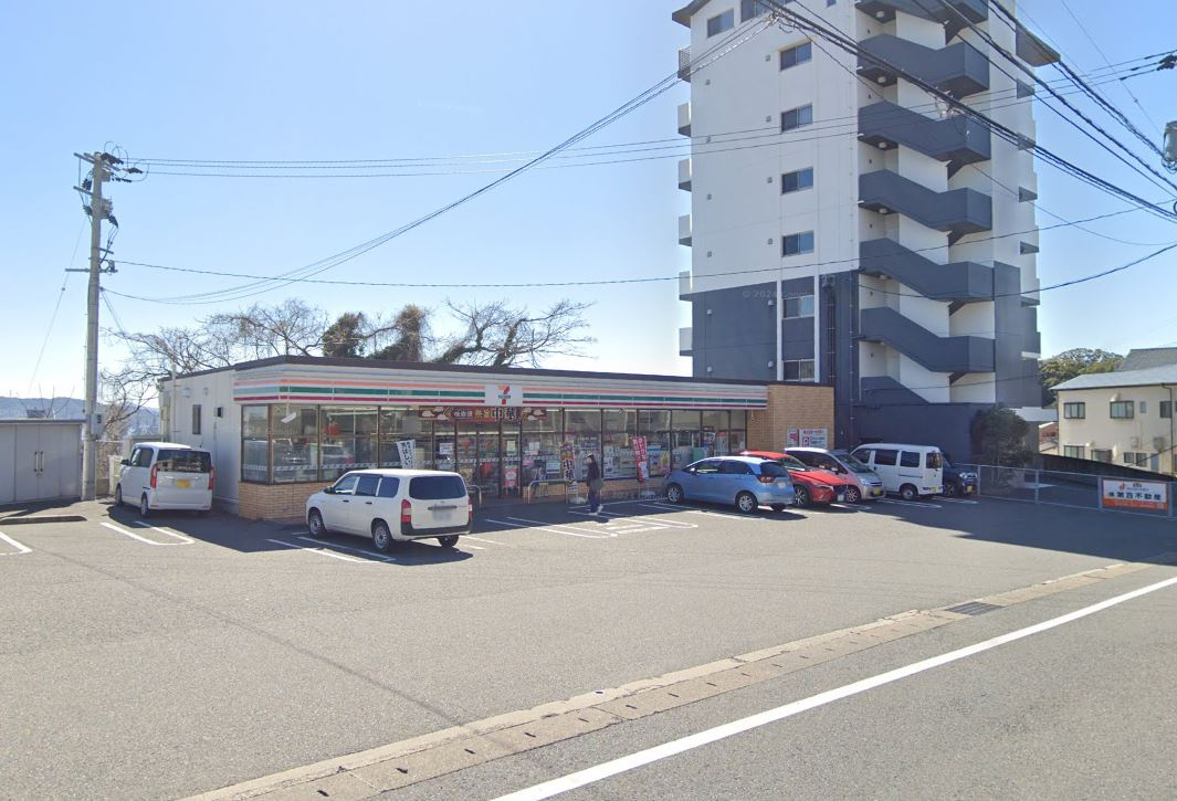 佐世保湾が一望できる金比良町の一戸建の周辺