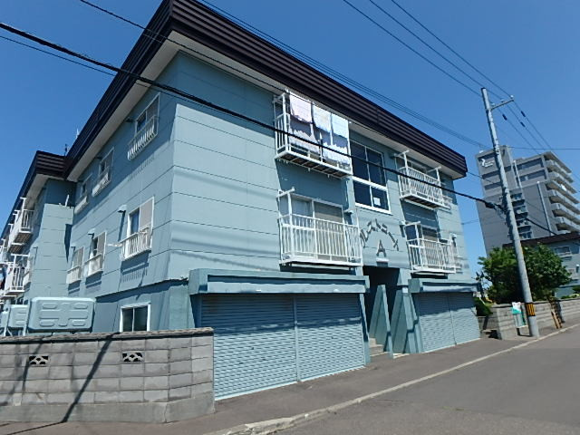 クレストコートＡ
