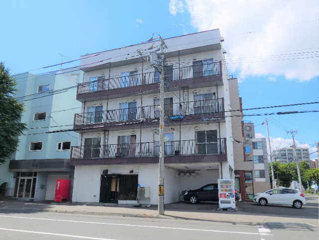 長内マンション