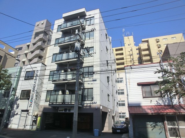 ４１２ビル