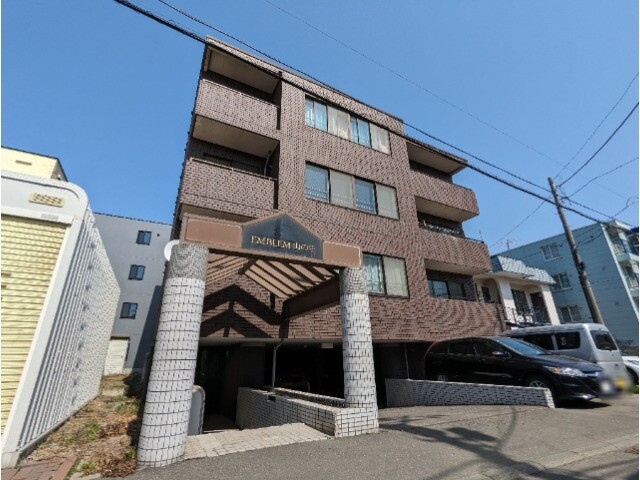 エンブレム山の手