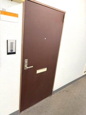 ポートウエストの玄関|※現況優先
