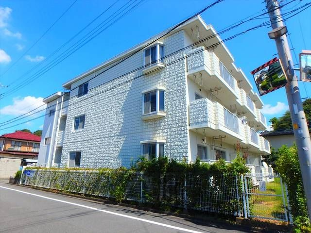 福生市南田園１丁目の賃貸マンションの外観
