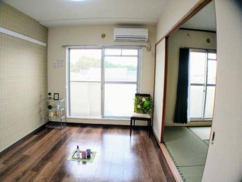 福生市南田園１丁目の賃貸マンションの居間・リビング