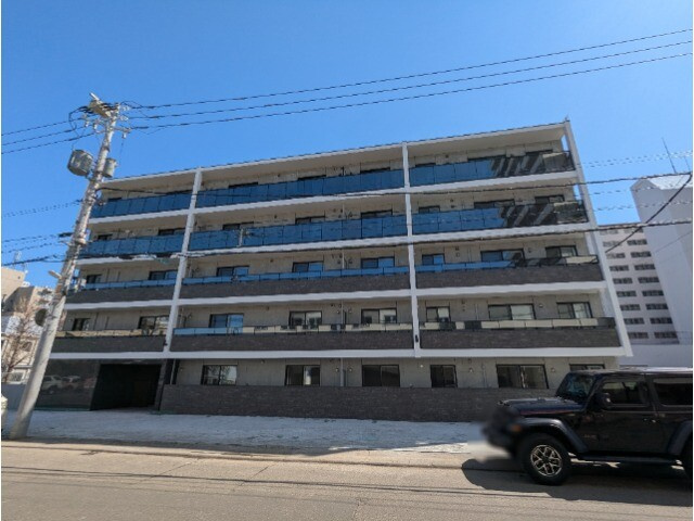 札幌市西区八軒一条西１丁目の賃貸マンション