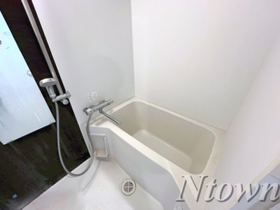【浴室】 | Cion Nagoya meieki | 落ち着いた空間のお風呂です