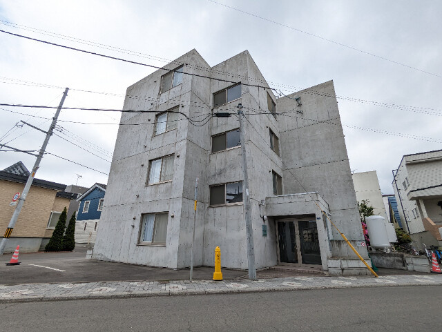 リラさっぽろ
