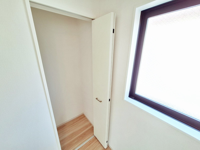 【収納】 | 板橋区赤塚7丁目　新築分譲住宅　全1棟（成増店） | 洋室5帖内の収納