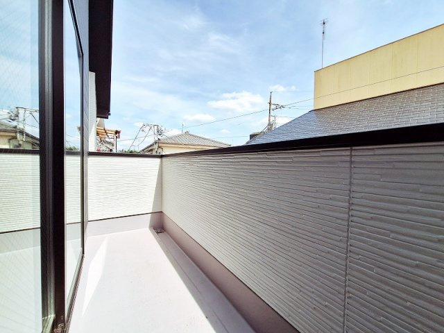 【バルコニー】 | 板橋区赤塚7丁目　新築分譲住宅　全1棟（成増店） | 南向きの明るいバルコニー。