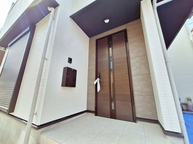 【外観】 | 板橋区赤塚7丁目　新築分譲住宅　全1棟（成増店） | 玄関アプローチ