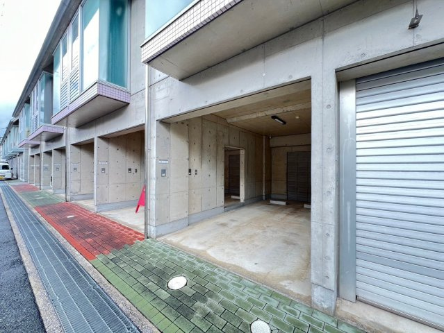 オークグランドの駐車場